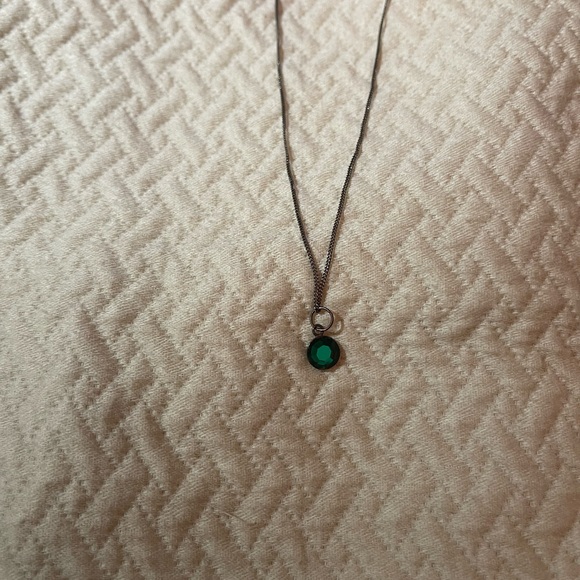 Green Gem Necklace - Picture 2 of 4